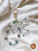 Beaded Bow Bag Charm Keychain – Elegant Handmade Aesthetic Charm