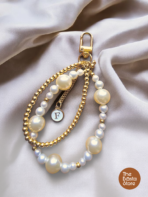 Pearl & Gold Beaded Bag Charm – Elegant Handmade Luxury Keychain
