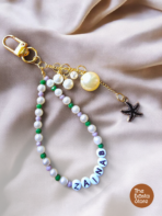 Elegant Pearl Custom Name Bag Charm – Handmade Personalized Keychain